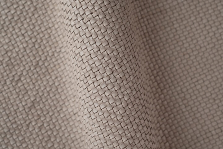 Royal Bohemian Grey Morn (Perfect Roll)