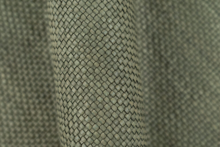 Royal Bohemian Oil Green (Perfect Roll)