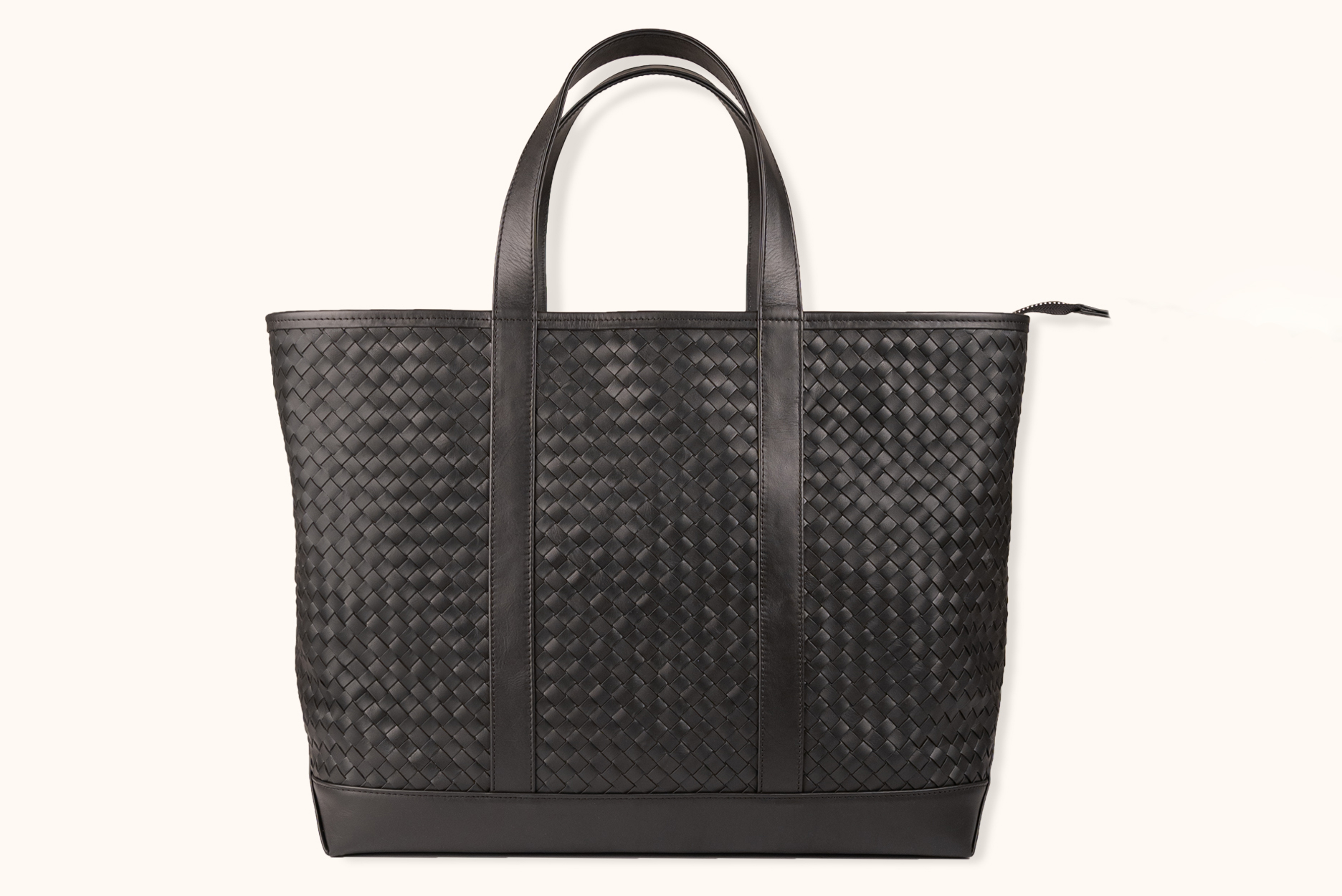 The Boss Tote Black on Black Boss (560x374)