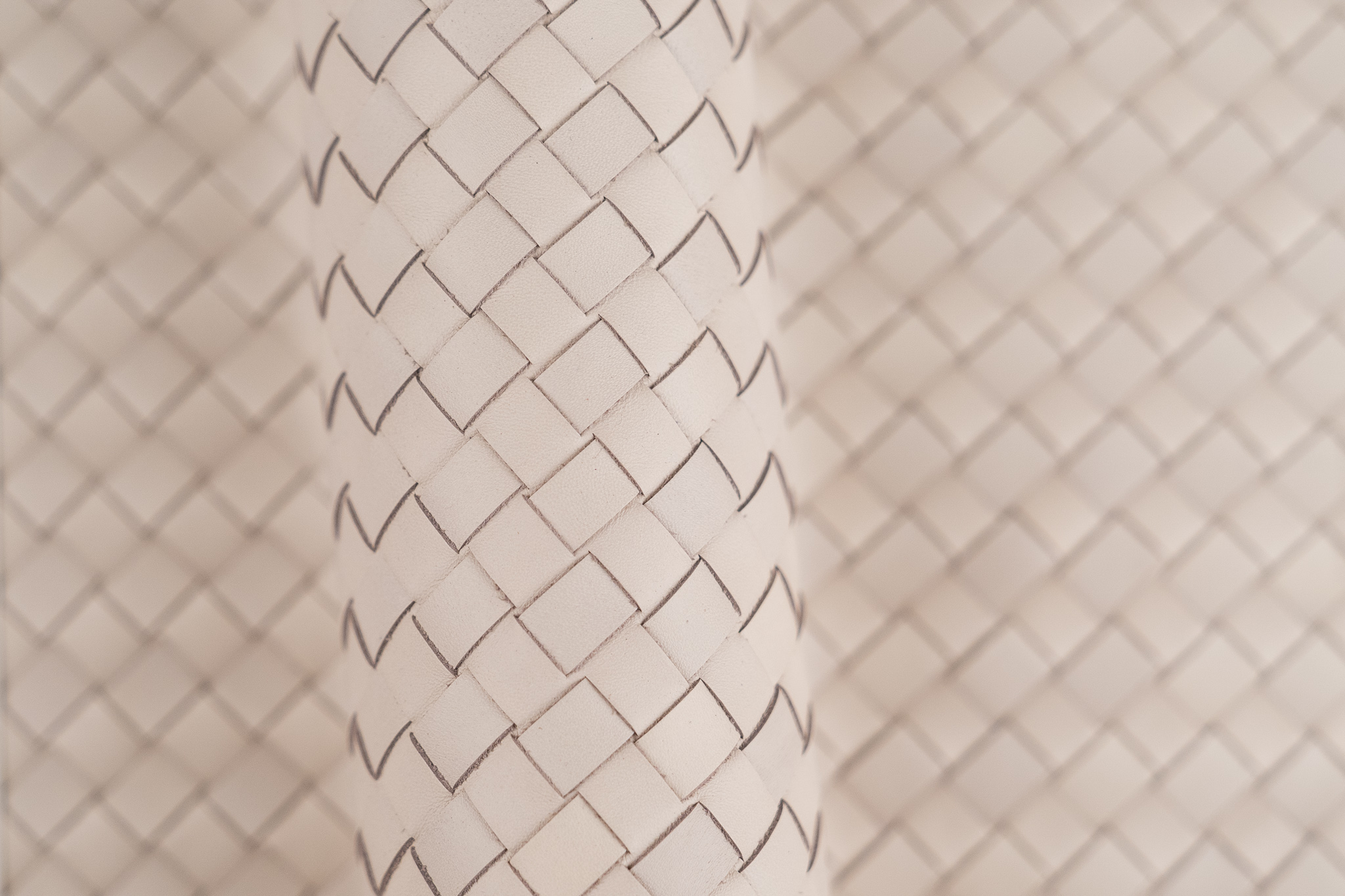 Watercolor Coconut Milk (Perfect Roll)