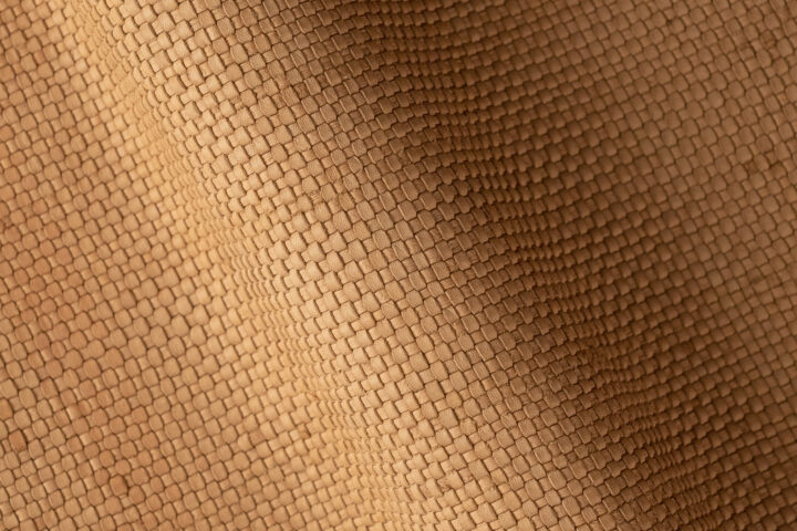 Linopelle Almond