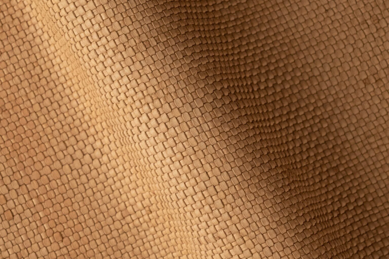 Linopelle Almond