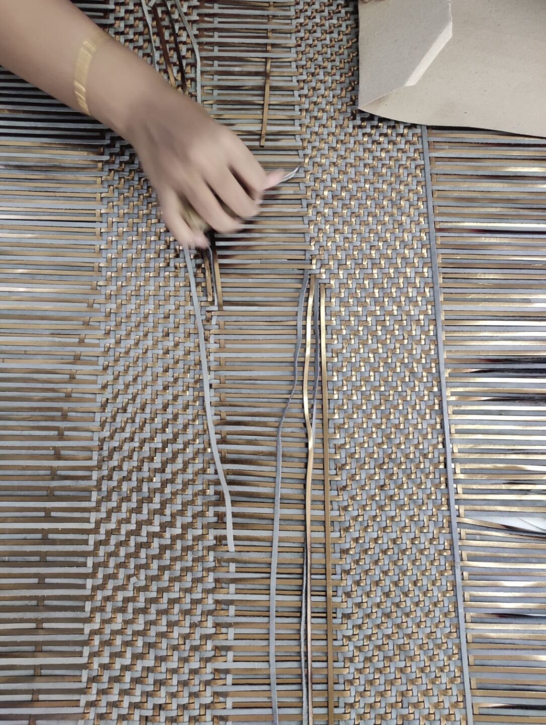 Weaving Charlie Brown’s Tee Shirt